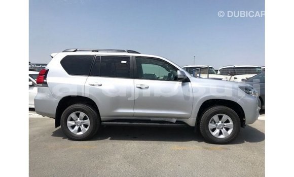 Acheter Import Voiture Toyota Prado Autre à Import - Dubai, Ali Sabieh Region Acheter Import Voiture Toyota Prado Autre à Import - Dubai, Ali Sabieh Region