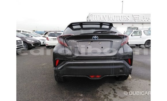 Buy Import Toyota C-HR Other Car in Import - Dubai in Ali Sabieh Region Buy Import Toyota C-HR Other Car in Import - Dubai in Ali Sabieh Region
