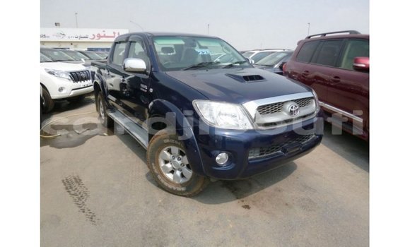Acheter Import Voiture Toyota Hilux Bleu à Import - Dubai, Ali Sabieh Region Acheter Import Voiture Toyota Hilux Bleu à Import - Dubai, Ali Sabieh Region