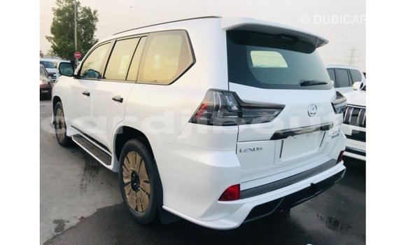 Buy Import Lexus LX White Car in Import - Dubai in Ali Sabieh Region Buy Import Lexus LX White Car in Import - Dubai in Ali Sabieh Region