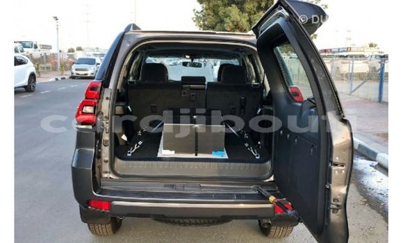 Buy Import Toyota Prado Black Car in Import - Dubai in Ali Sabieh Region Buy Import Toyota Prado Black Car in Import - Dubai in Ali Sabieh Region