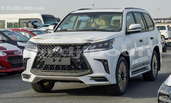 Buy Import Lexus IS White Car in Import - Dubai in Ali Sabieh Region Buy Import Lexus IS White Car in Import - Dubai in Ali Sabieh Region