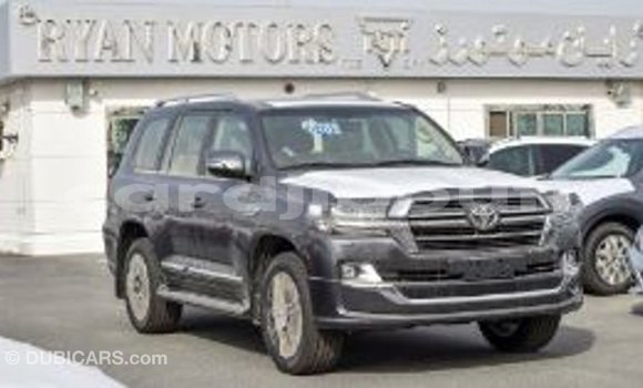 Buy Import Toyota Land Cruiser Other Car in Import - Dubai in Ali Sabieh Region Buy Import Toyota Land Cruiser Other Car in Import - Dubai in Ali Sabieh Region