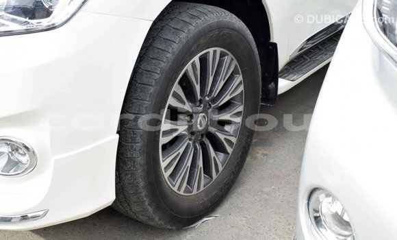 Acheter Import Voiture Nissan Patrol Blanc à Import - Dubai, Ali Sabieh Region