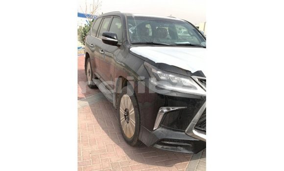 Acheter Import Voiture Lexus LX Noir à Import - Dubai, Ali Sabieh Region Acheter Import Voiture Lexus LX Noir à Import - Dubai, Ali Sabieh Region