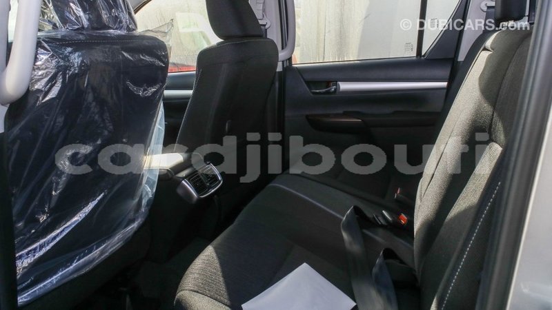 Big with watermark toyota hilux ali sabieh region import dubai 2732