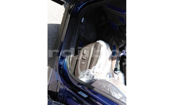 Buy Import Hyundai Santa Fe Blue Car in Import - Dubai in Ali Sabieh Region Buy Import Hyundai Santa Fe Blue Car in Import - Dubai in Ali Sabieh Region