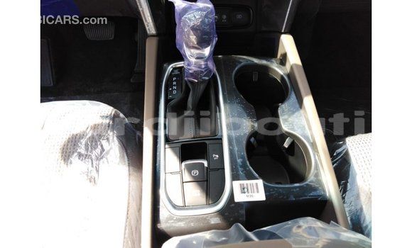 Buy Import Hyundai Santa Fe Blue Car in Import - Dubai in Ali Sabieh Region Buy Import Hyundai Santa Fe Blue Car in Import - Dubai in Ali Sabieh Region