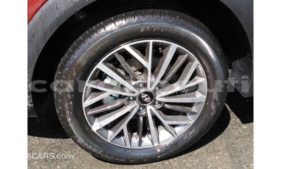Buy Import Hyundai Tucson Red Car in Import - Dubai in Ali Sabieh Region Buy Import Hyundai Tucson Red Car in Import - Dubai in Ali Sabieh Region