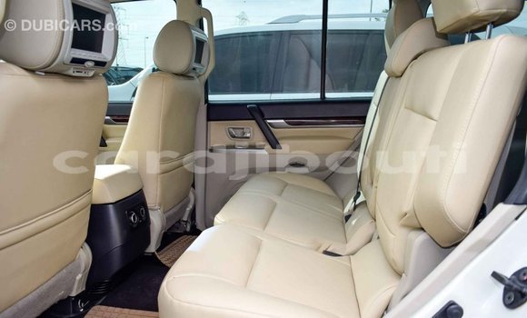 Buy Import Mitsubishi Pajero White Car in Import - Dubai in Ali Sabieh Region Buy Import Mitsubishi Pajero White Car in Import - Dubai in Ali Sabieh Region