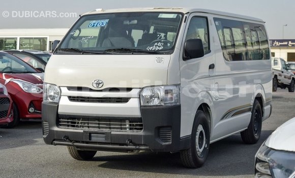 Buy Import Toyota Hiace White Car in Import - Dubai in Ali Sabieh Region Buy Import Toyota Hiace White Car in Import - Dubai in Ali Sabieh Region