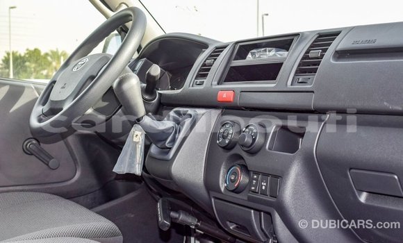 Buy Import Toyota Hiace White Car in Import - Dubai in Ali Sabieh Region Buy Import Toyota Hiace White Car in Import - Dubai in Ali Sabieh Region