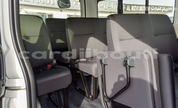 Buy Import Toyota Hiace White Car in Import - Dubai in Ali Sabieh Region Buy Import Toyota Hiace White Car in Import - Dubai in Ali Sabieh Region