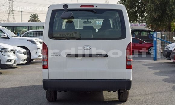 Buy Import Toyota Hiace White Car in Import - Dubai in Ali Sabieh Region Buy Import Toyota Hiace White Car in Import - Dubai in Ali Sabieh Region