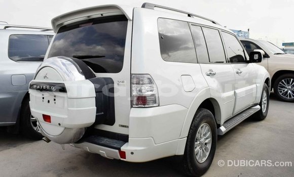 Buy Import Mitsubishi Pajero White Car in Import - Dubai in Ali Sabieh Region Buy Import Mitsubishi Pajero White Car in Import - Dubai in Ali Sabieh Region
