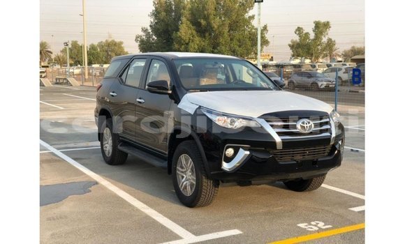 Acheter Import Voiture Toyota Fortuner Noir à Import - Dubai, Ali Sabieh Region Acheter Import Voiture Toyota Fortuner Noir à Import - Dubai, Ali Sabieh Region