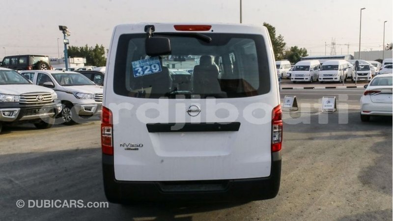 Big with watermark nissan urvan ali sabieh region import dubai 2748