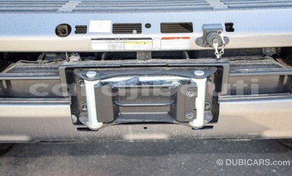 Acheter Import Voiture Toyota Land Cruiser Beige à Import - Dubai, Ali Sabieh Region Acheter Import Voiture Toyota Land Cruiser Beige à Import - Dubai, Ali Sabieh Region