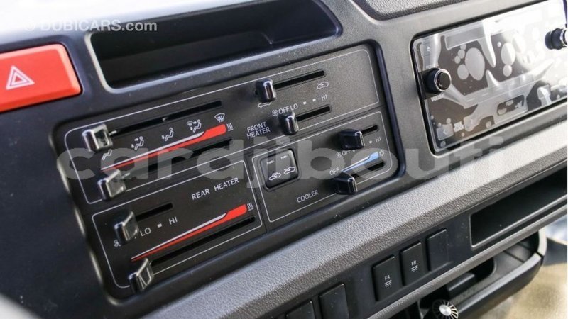 Big with watermark toyota coaster ali sabieh region import dubai 2751