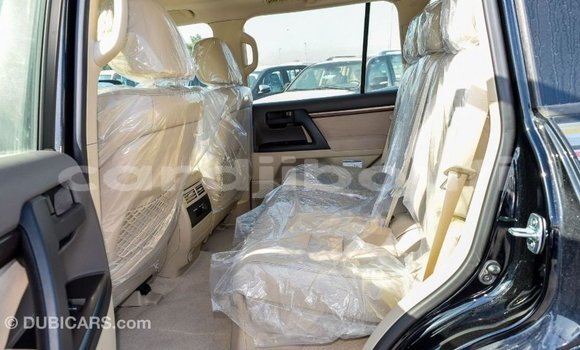 Buy Import Toyota Land Cruiser Black Car in Import - Dubai in Ali Sabieh Region Buy Import Toyota Land Cruiser Black Car in Import - Dubai in Ali Sabieh Region