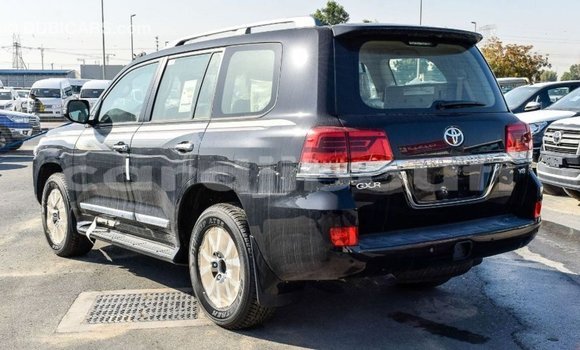 Buy Import Toyota Land Cruiser Black Car in Import - Dubai in Ali Sabieh Region Buy Import Toyota Land Cruiser Black Car in Import - Dubai in Ali Sabieh Region