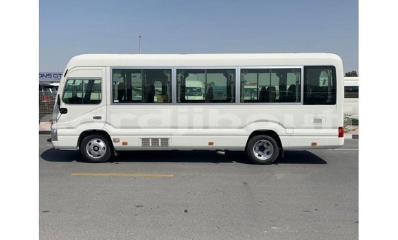 Buy Import Toyota Coaster White Car in Import - Dubai in Ali Sabieh Region Buy Import Toyota Coaster White Car in Import - Dubai in Ali Sabieh Region