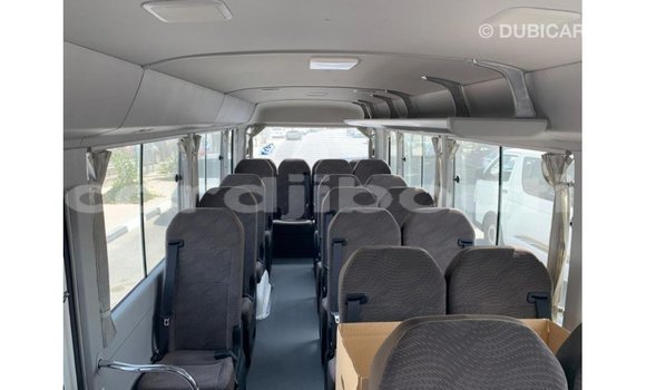 Buy Import Toyota Coaster White Car in Import - Dubai in Ali Sabieh Region Buy Import Toyota Coaster White Car in Import - Dubai in Ali Sabieh Region