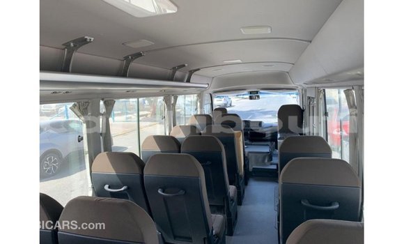 Buy Import Toyota Coaster White Car in Import - Dubai in Ali Sabieh Region Buy Import Toyota Coaster White Car in Import - Dubai in Ali Sabieh Region