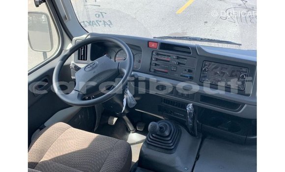 Buy Import Toyota Coaster White Car in Import - Dubai in Ali Sabieh Region Buy Import Toyota Coaster White Car in Import - Dubai in Ali Sabieh Region