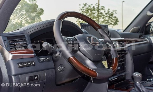 Acheter Import Voiture Lexus LX Noir à Import - Dubai, Ali Sabieh Region Acheter Import Voiture Lexus LX Noir à Import - Dubai, Ali Sabieh Region