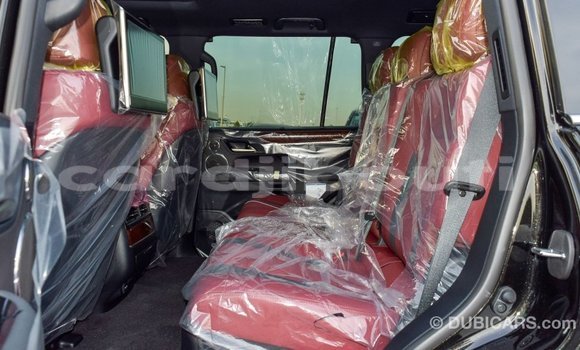 Acheter Import Voiture Lexus LX Noir à Import - Dubai, Ali Sabieh Region Acheter Import Voiture Lexus LX Noir à Import - Dubai, Ali Sabieh Region