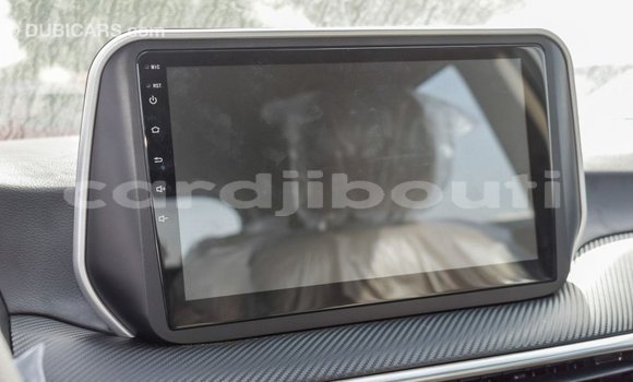 Buy Import Hyundai Tucson White Car in Import - Dubai in Ali Sabieh Region Buy Import Hyundai Tucson White Car in Import - Dubai in Ali Sabieh Region