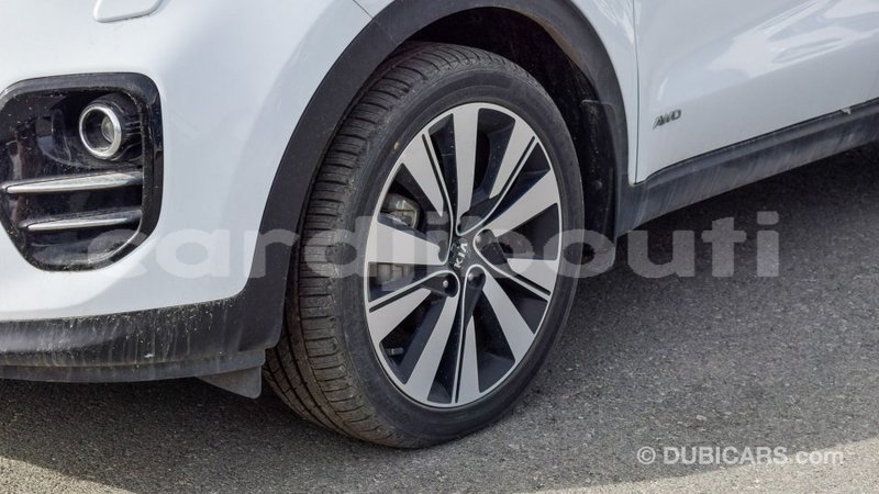 Big with watermark kia sportage ali sabieh region import dubai 2764