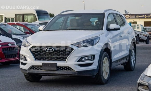 Buy Import Hyundai Tucson White Car in Import - Dubai in Ali Sabieh Region Buy Import Hyundai Tucson White Car in Import - Dubai in Ali Sabieh Region