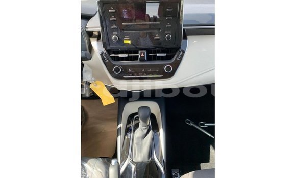 Acheter Import Voiture Toyota Corolla Blanc à Import - Dubai, Ali Sabieh Region Acheter Import Voiture Toyota Corolla Blanc à Import - Dubai, Ali Sabieh Region