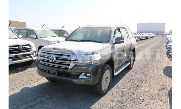 Buy Import Toyota Land Cruiser Black Car in Import - Dubai in Ali Sabieh Region Buy Import Toyota Land Cruiser Black Car in Import - Dubai in Ali Sabieh Region