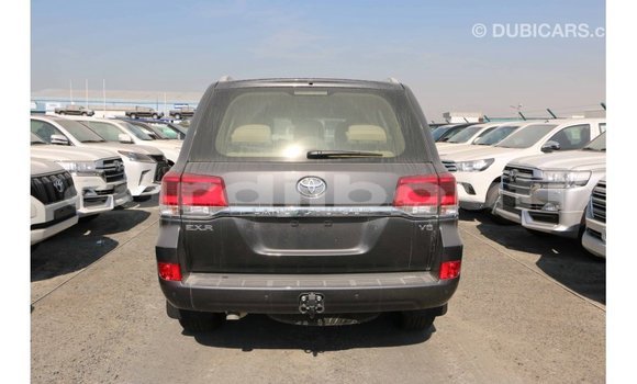 Buy Import Toyota Land Cruiser Black Car in Import - Dubai in Ali Sabieh Region Buy Import Toyota Land Cruiser Black Car in Import - Dubai in Ali Sabieh Region