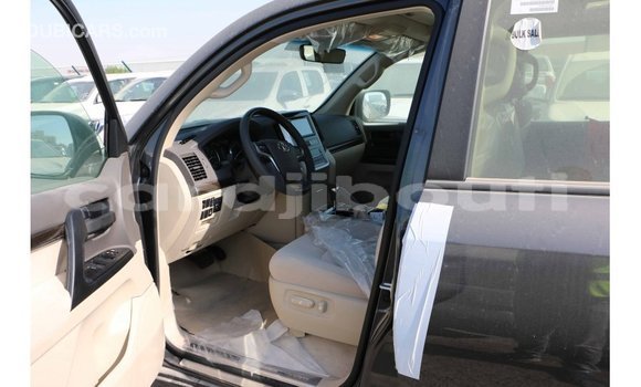 Buy Import Toyota Land Cruiser Black Car in Import - Dubai in Ali Sabieh Region Buy Import Toyota Land Cruiser Black Car in Import - Dubai in Ali Sabieh Region