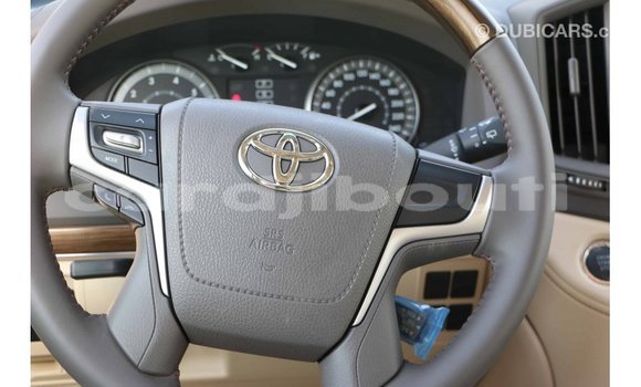 Buy Import Toyota Land Cruiser Black Car in Import - Dubai in Ali Sabieh Region Buy Import Toyota Land Cruiser Black Car in Import - Dubai in Ali Sabieh Region