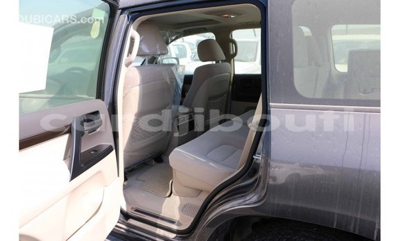Buy Import Toyota Land Cruiser Black Car in Import - Dubai in Ali Sabieh Region Buy Import Toyota Land Cruiser Black Car in Import - Dubai in Ali Sabieh Region