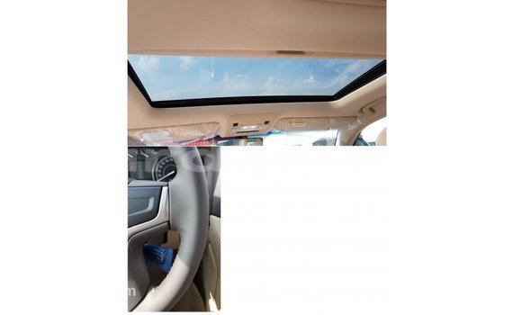 Buy Import Toyota Land Cruiser White Car in Import - Dubai in Ali Sabieh Region Buy Import Toyota Land Cruiser White Car in Import - Dubai in Ali Sabieh Region