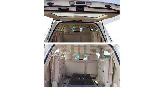 Buy Import Toyota Land Cruiser White Car in Import - Dubai in Ali Sabieh Region Buy Import Toyota Land Cruiser White Car in Import - Dubai in Ali Sabieh Region