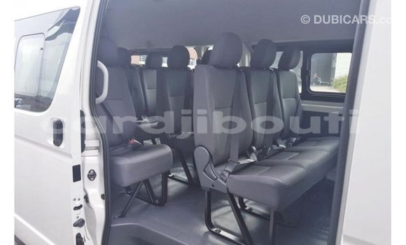 Buy Import Toyota Hiace White Car in Import - Dubai in Ali Sabieh Region Buy Import Toyota Hiace White Car in Import - Dubai in Ali Sabieh Region