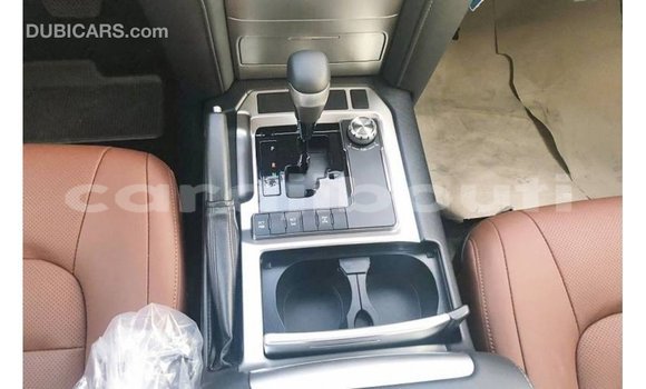 Buy Import Toyota Land Cruiser Black Car in Import - Dubai in Ali Sabieh Region Buy Import Toyota Land Cruiser Black Car in Import - Dubai in Ali Sabieh Region