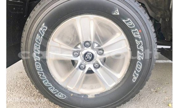 Acheter Import Voiture Toyota Land Cruiser Noir à Import - Dubai, Ali Sabieh Region Acheter Import Voiture Toyota Land Cruiser Noir à Import - Dubai, Ali Sabieh Region