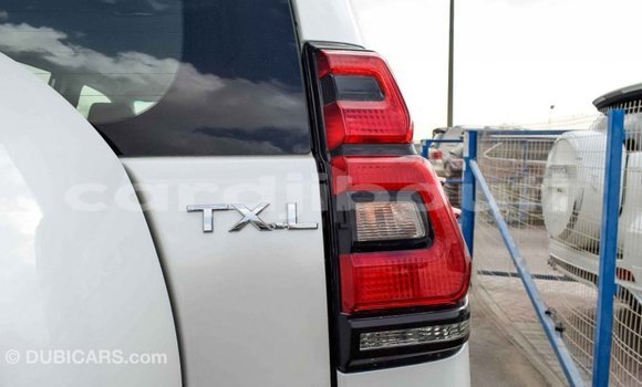 Buy Import Toyota Prado White Car in Import - Dubai in Ali Sabieh Region Buy Import Toyota Prado White Car in Import - Dubai in Ali Sabieh Region