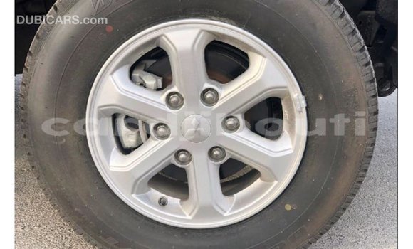 Acheter Import Voiture Mitsubishi L200 Marron à Import - Dubai, Ali Sabieh Region Acheter Import Voiture Mitsubishi L200 Marron à Import - Dubai, Ali Sabieh Region