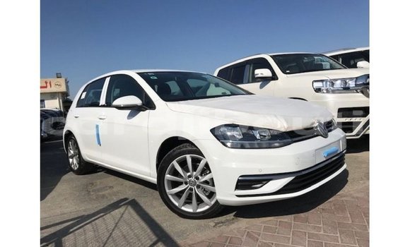 Acheter Import Voiture Volkswagen Golf Blanc à Import - Dubai, Ali Sabieh Region