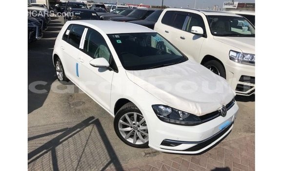 Acheter Import Voiture Volkswagen Golf Blanc à Import - Dubai, Ali Sabieh Region Acheter Import Voiture Volkswagen Golf Blanc à Import - Dubai, Ali Sabieh Region