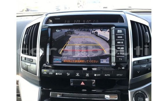 Acheter Import Voiture Toyota Land Cruiser Noir à Import - Dubai, Ali Sabieh Region Acheter Import Voiture Toyota Land Cruiser Noir à Import - Dubai, Ali Sabieh Region